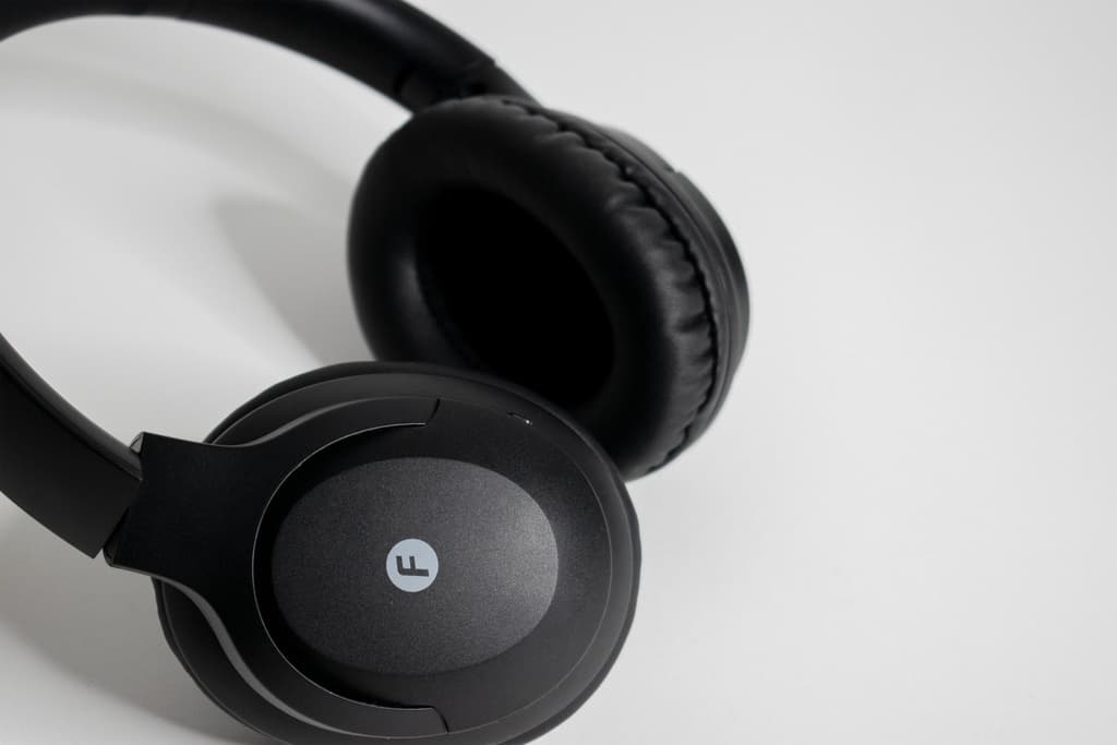 Auriculares inalámbricos Bluetooth® Around Ear thumbnail 6