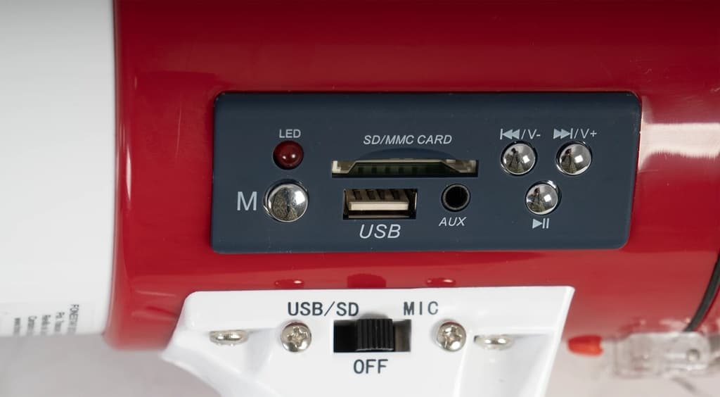 Megáfono con sirena, reproductor USB/SD, grabador y micrófono de mano thumbnail 5