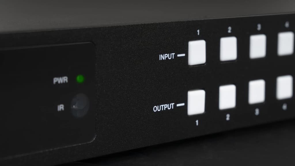 Matriz HDMI 8 x 8 thumbnail 4