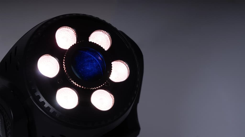 Cabeza móvil Spot Wash LED 2 en 1 thumbnail 4